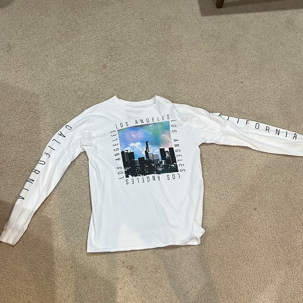 Urban Pipeline Long Sleeve Shirt, white, great condition